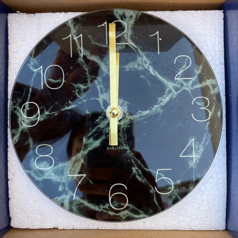 Glass Marble Clock